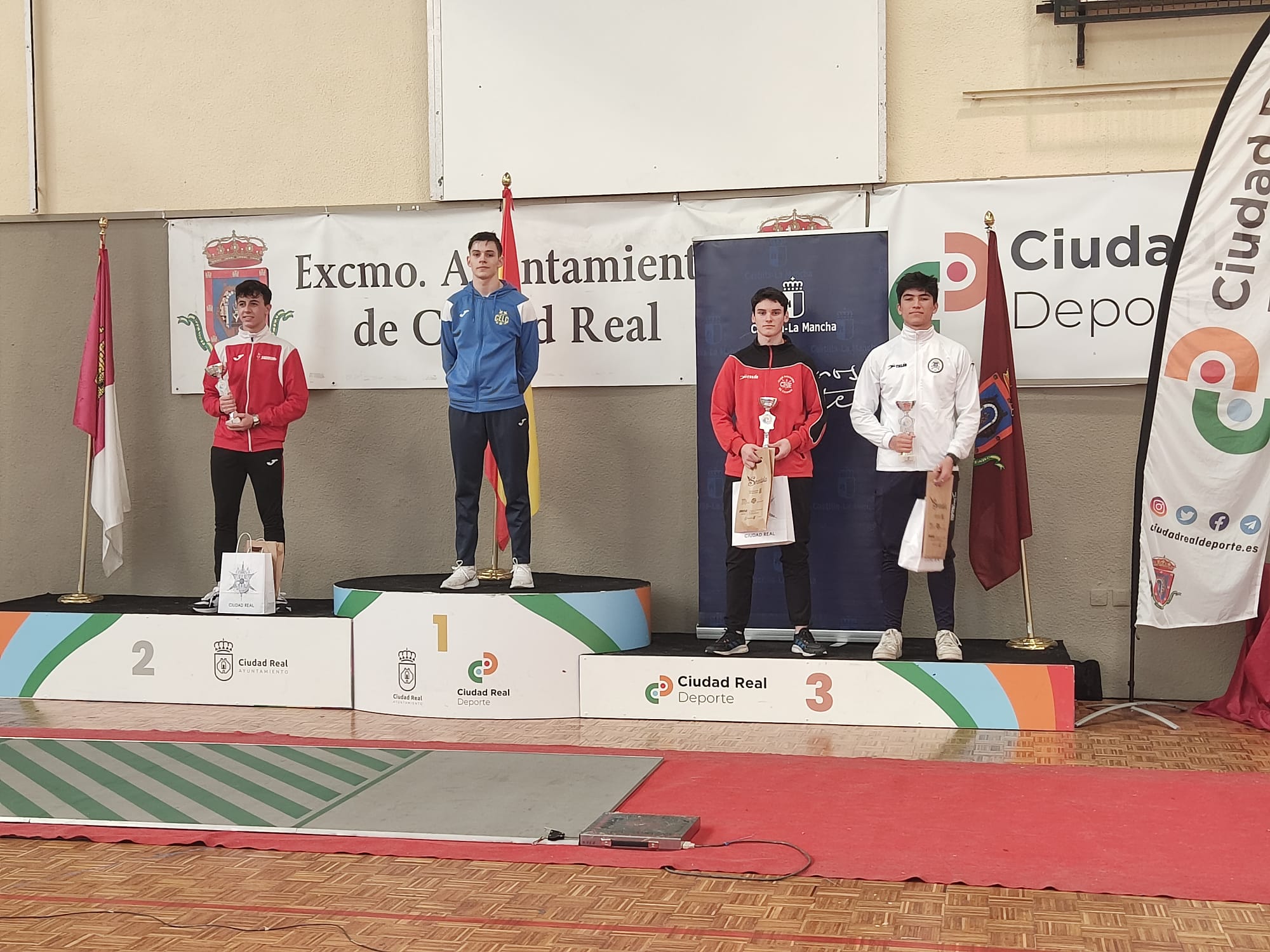 Medalla navarra en el II Torneo Nacional de Ranking Cadete de espada celebrado en Ciudad Real